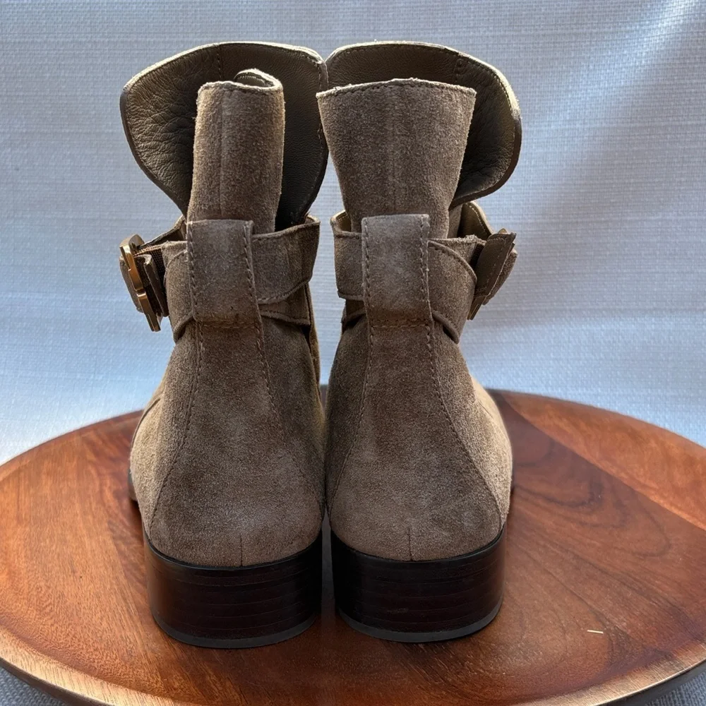 Tory Burch Women’s Brooke Ankle Bootie Tan Suede Sz 8